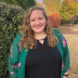 Meet your Posher, Emily